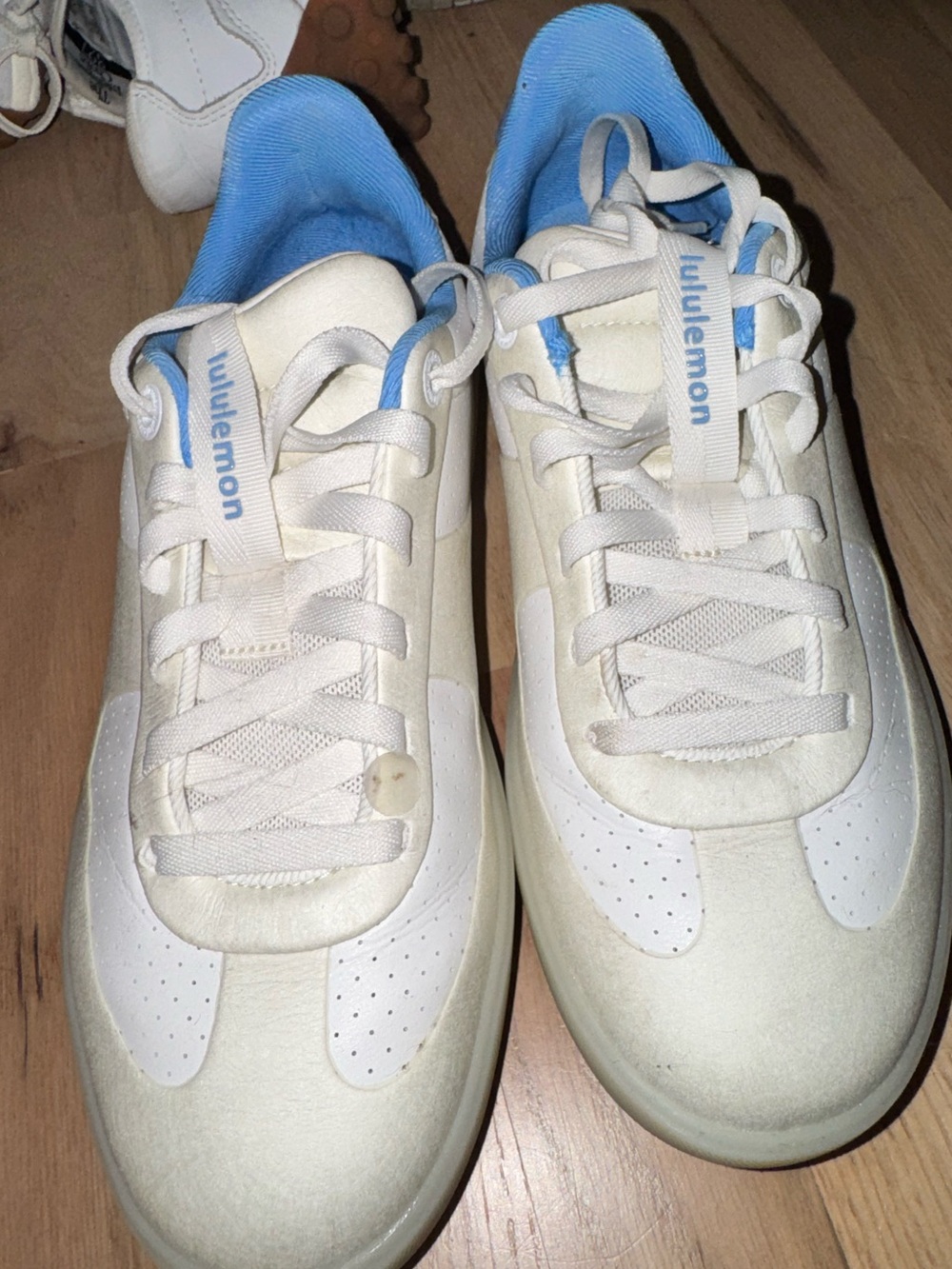 LULULEMON SHOES